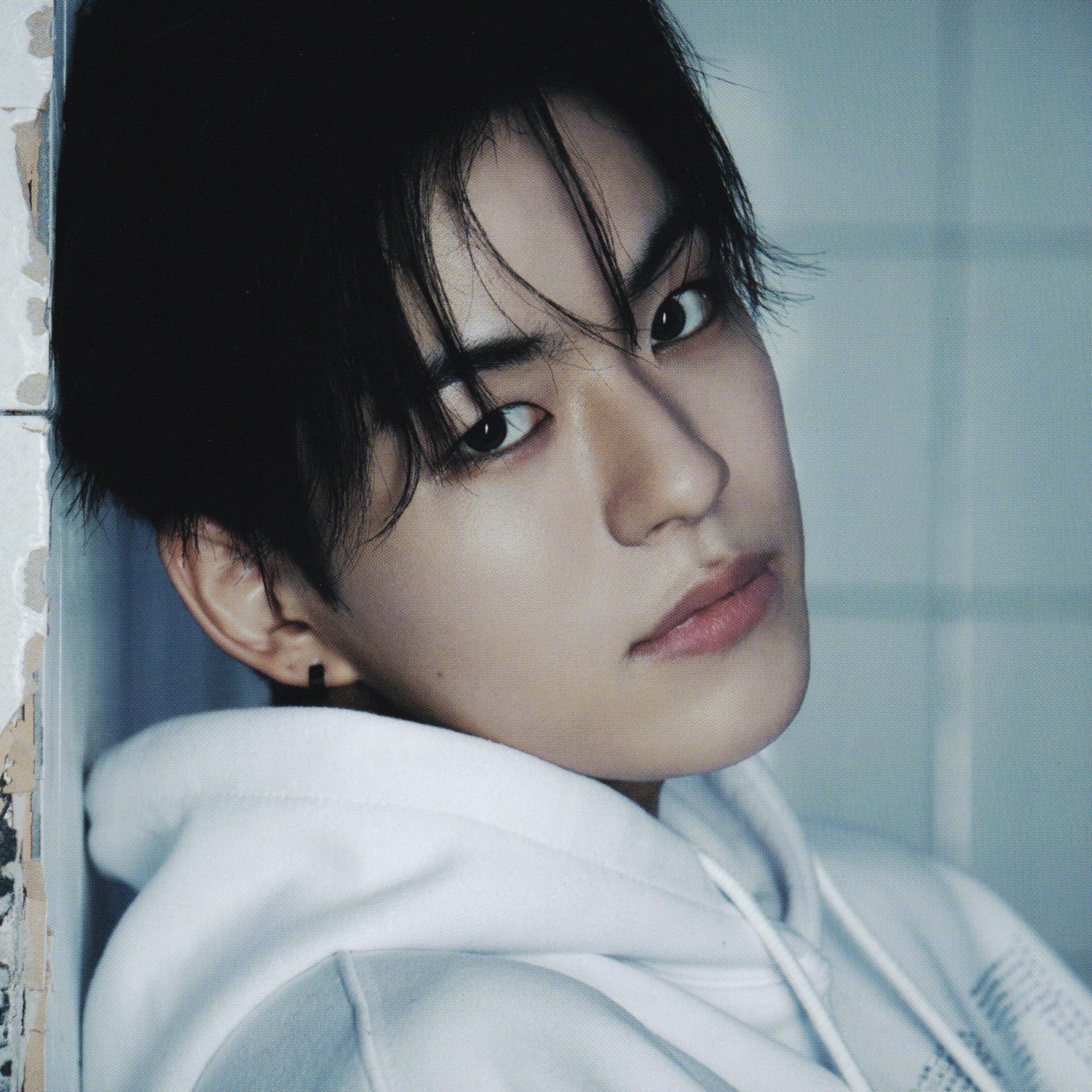 Behind-the-scenes cut of Yoon Jaehyuk (TREASURE)