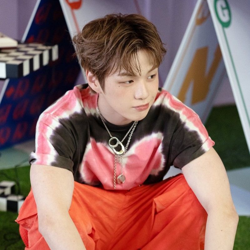 A moment captured by Kang Daniel's fan