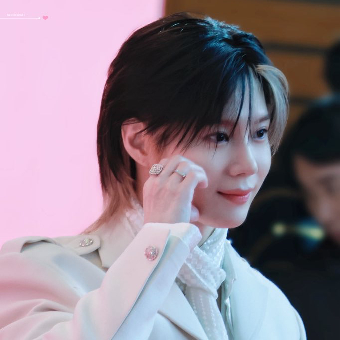 Recent activity shot of Taemin (SHINee)