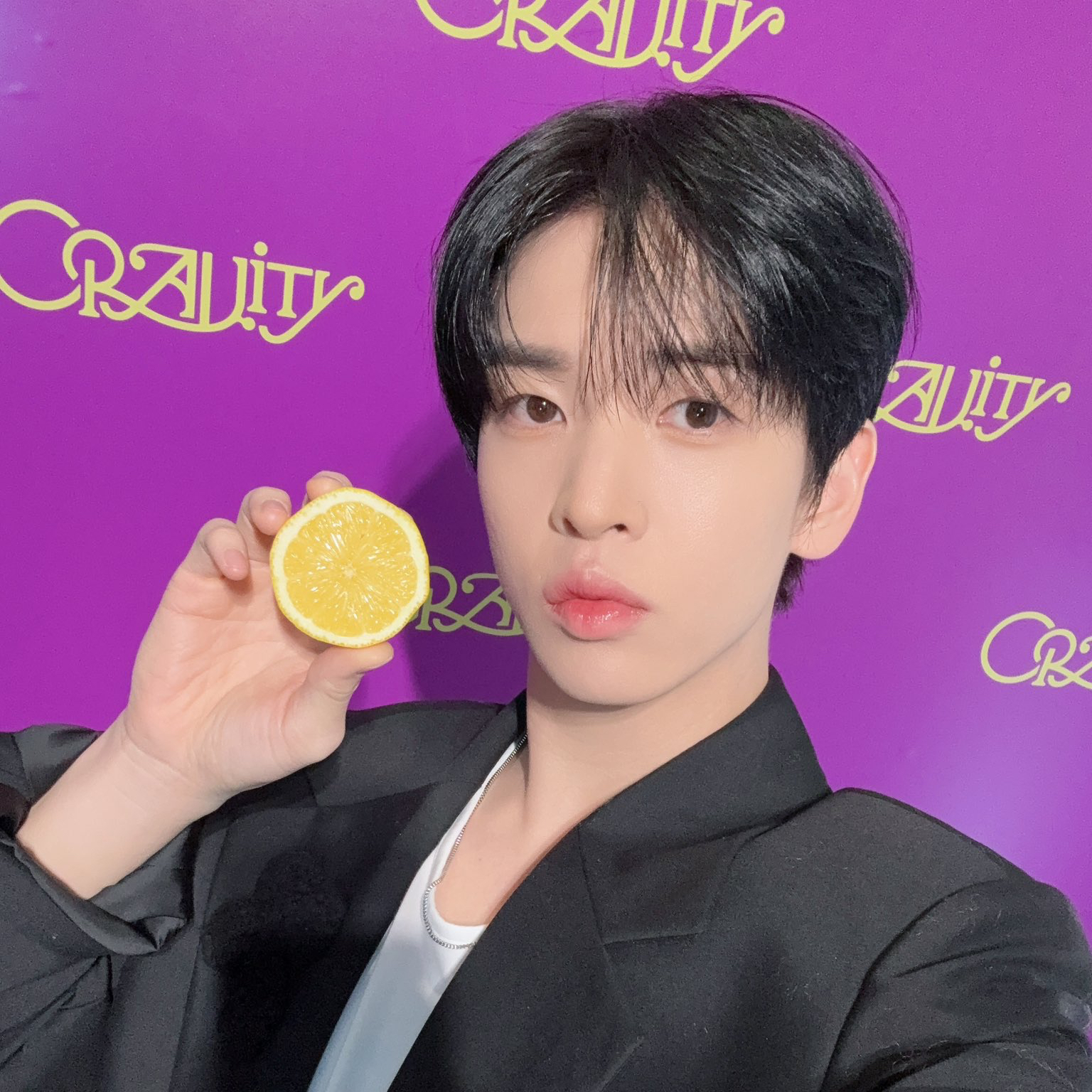 アレン (CRAVITY)の舞台裏ショット