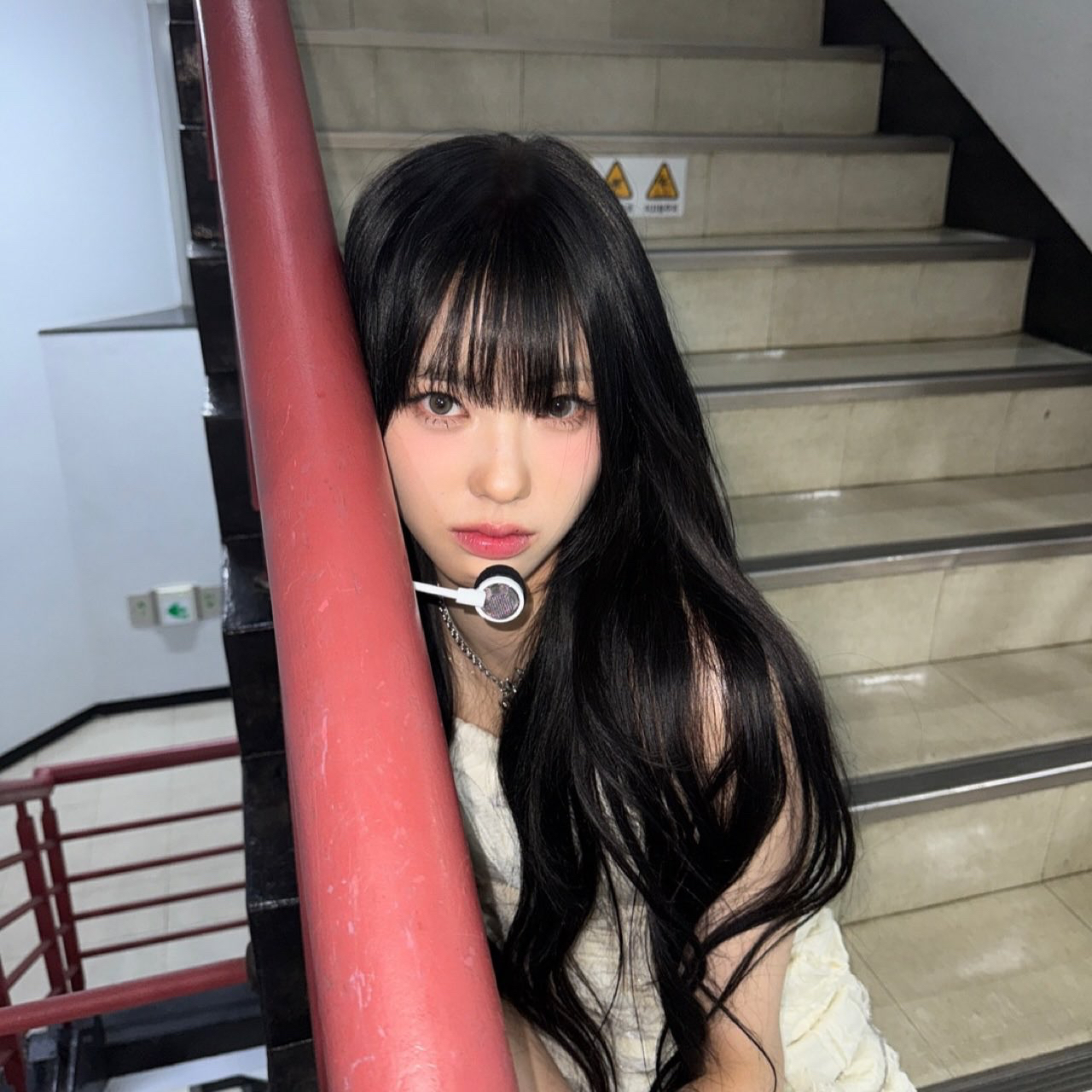 Behind-the-scenes cut of Koko (izna)