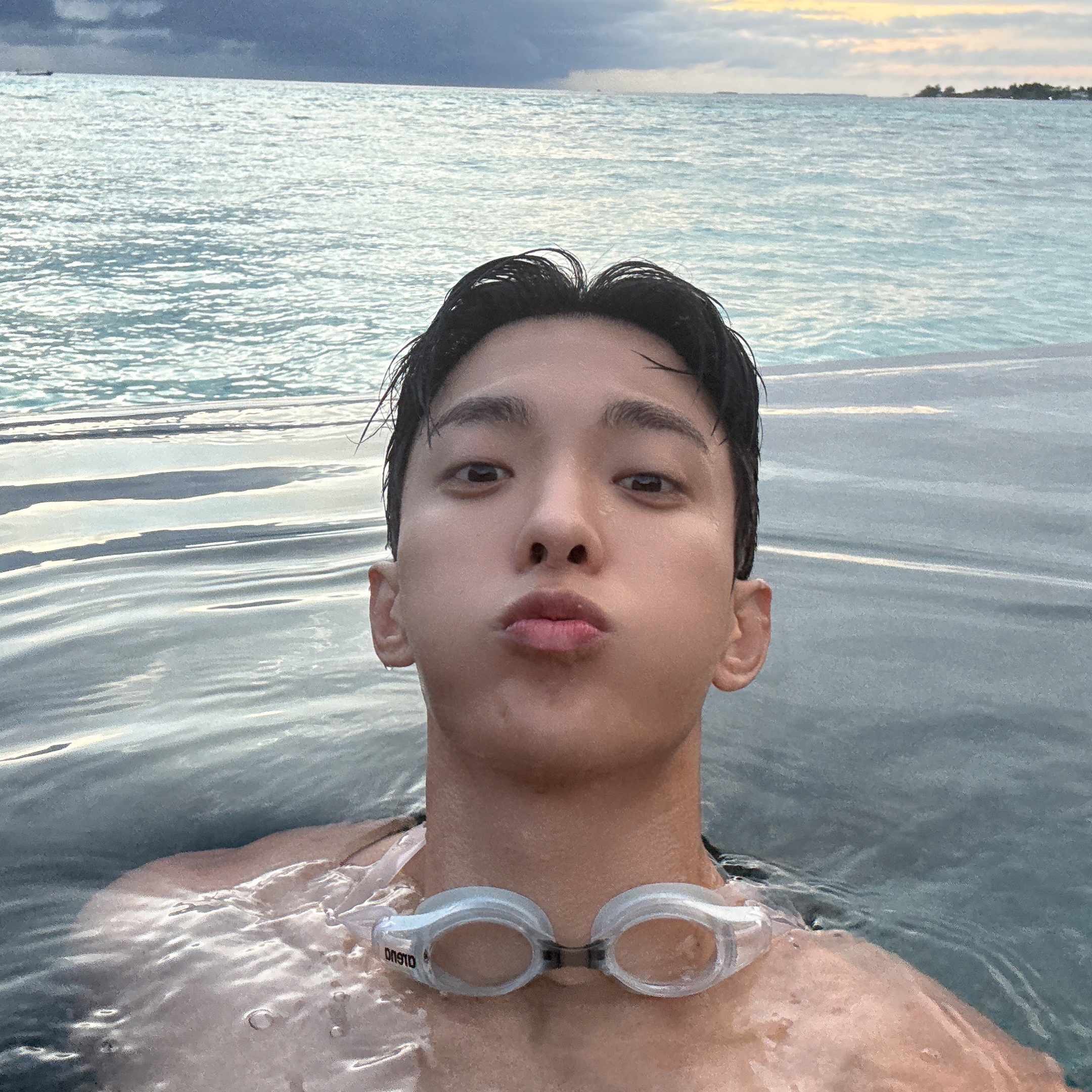 A moment captured by DK (SEVENTEEN)'s fan