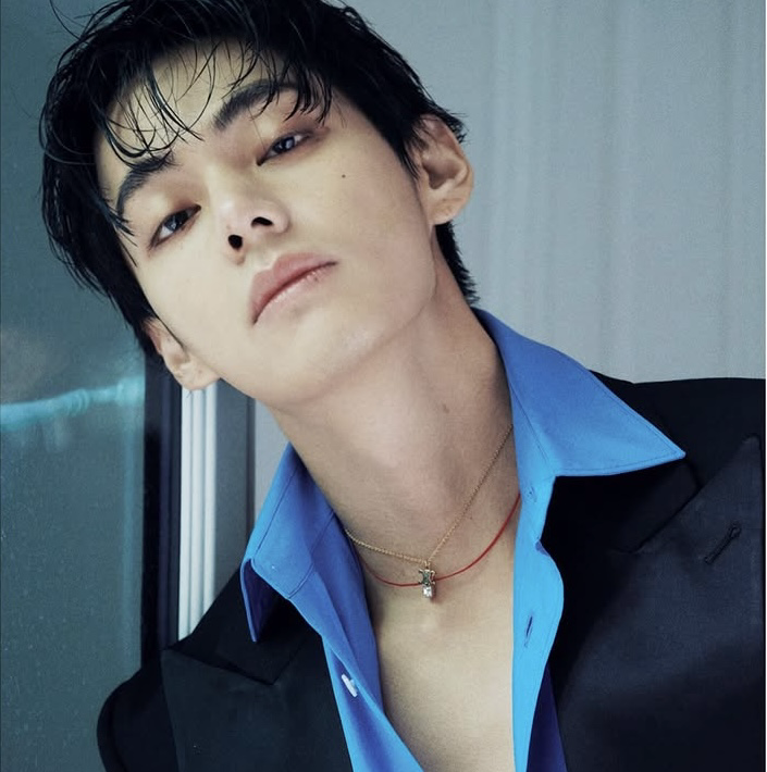 Latest photo of V (BTS)