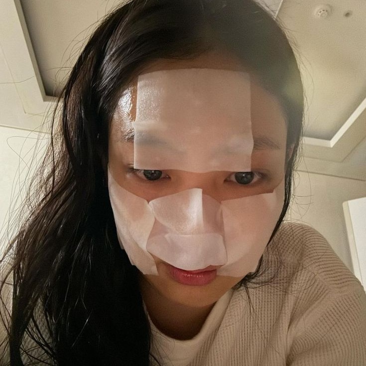 Jennie (BLACKPINK)粉丝拍下的瞬间
