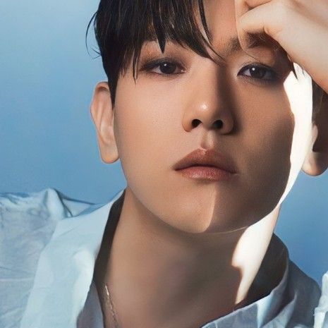 Recent activity shot of Baekhyun (EXO)
