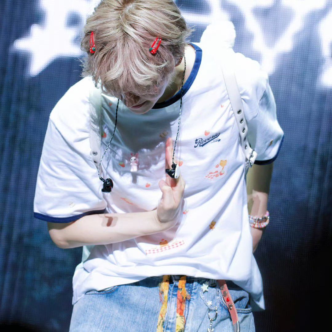 Latest photo of Baekhyun (EXO)