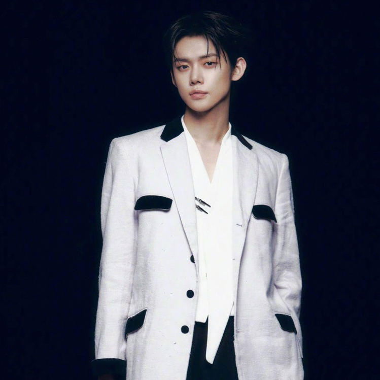 연준 (투모로우바이투게더)의 비하인드 컷