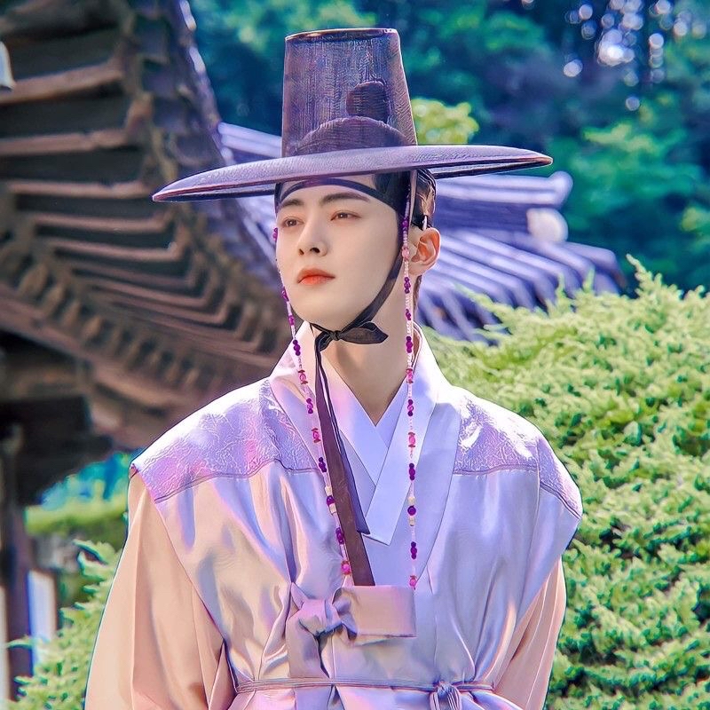 Behind-the-scenes cut of Eunwoo (ASTRO)