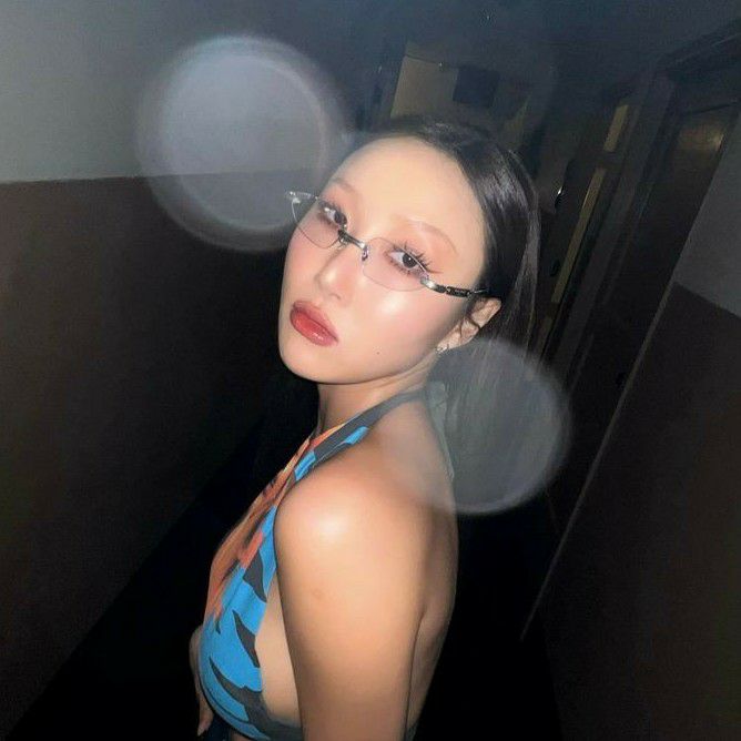 華莎 (MAMAMOO)的最新活動照片