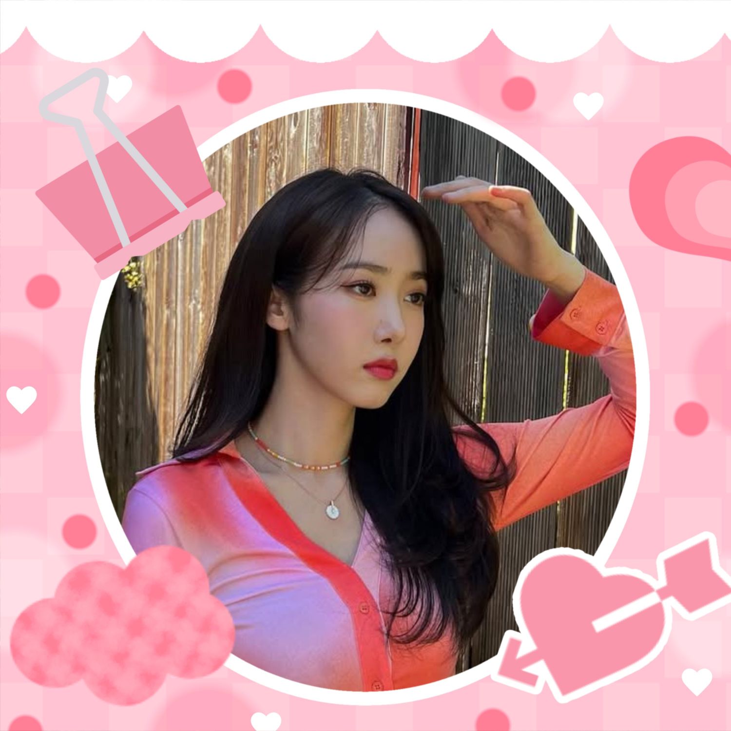 Recent activity shot of SinB (GFRIEND, VIVIZ)