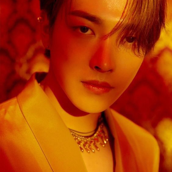 A moment captured by Hongjoong (ATEEZ)'s fan
