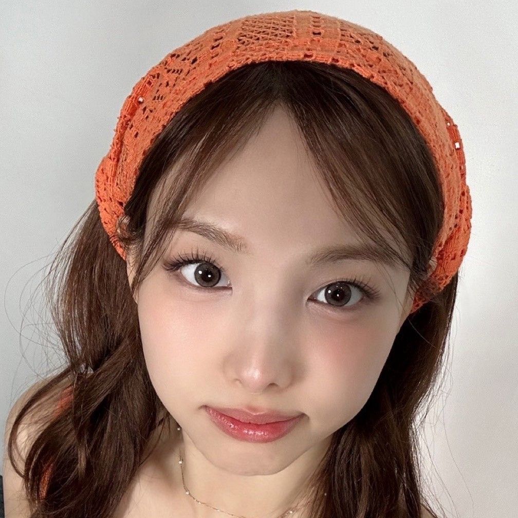 Recent activity shot of Nayeon (TWICE)