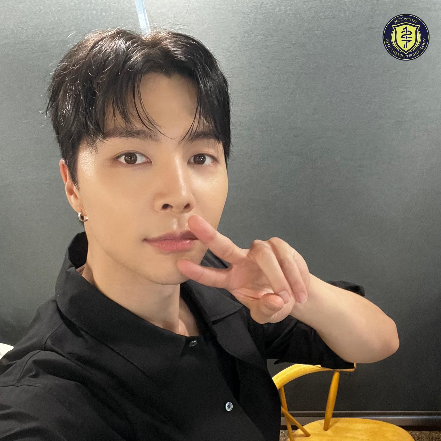 Recent activity shot of Johnny (NCT 127)