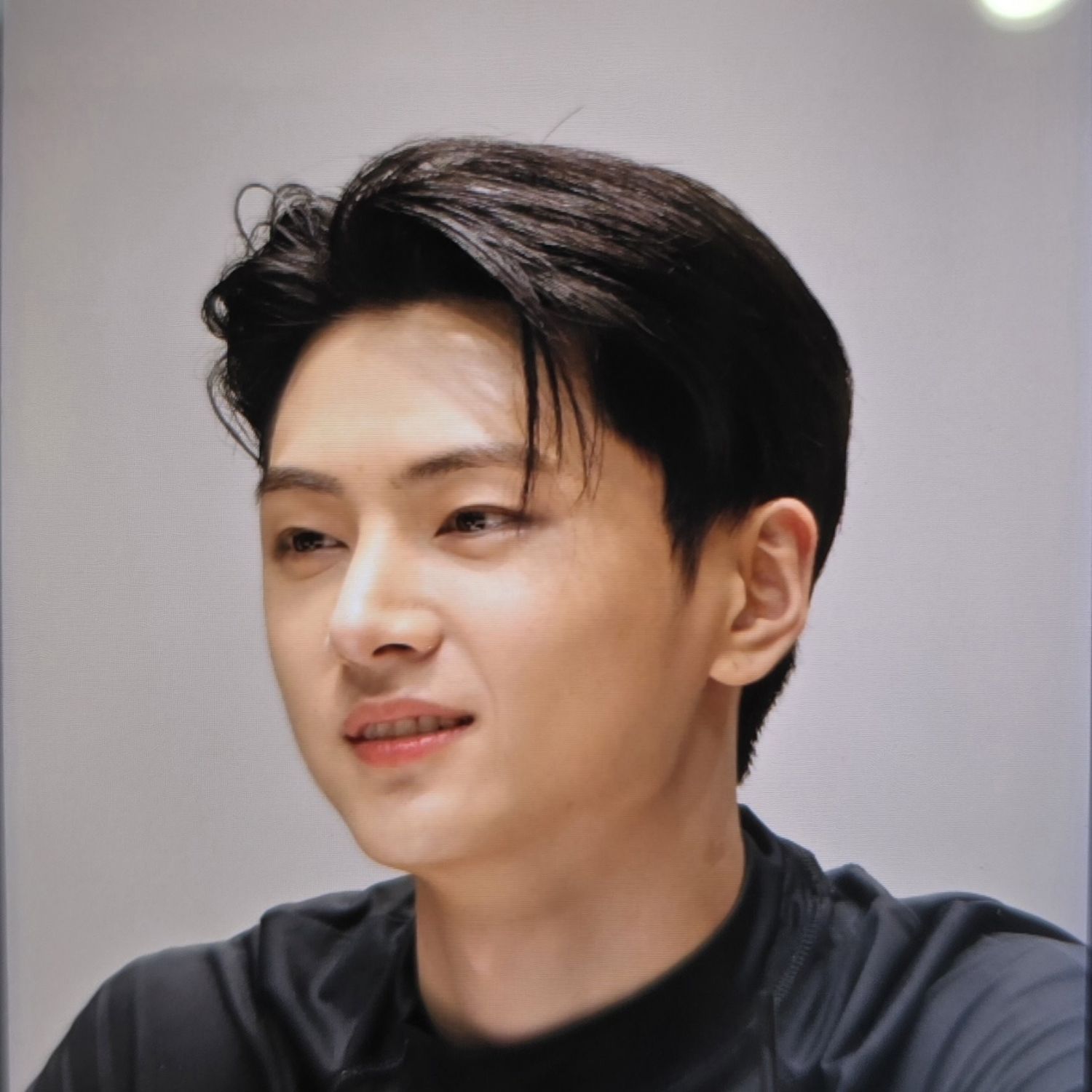 Latest photo of Jay (ENHYPEN)