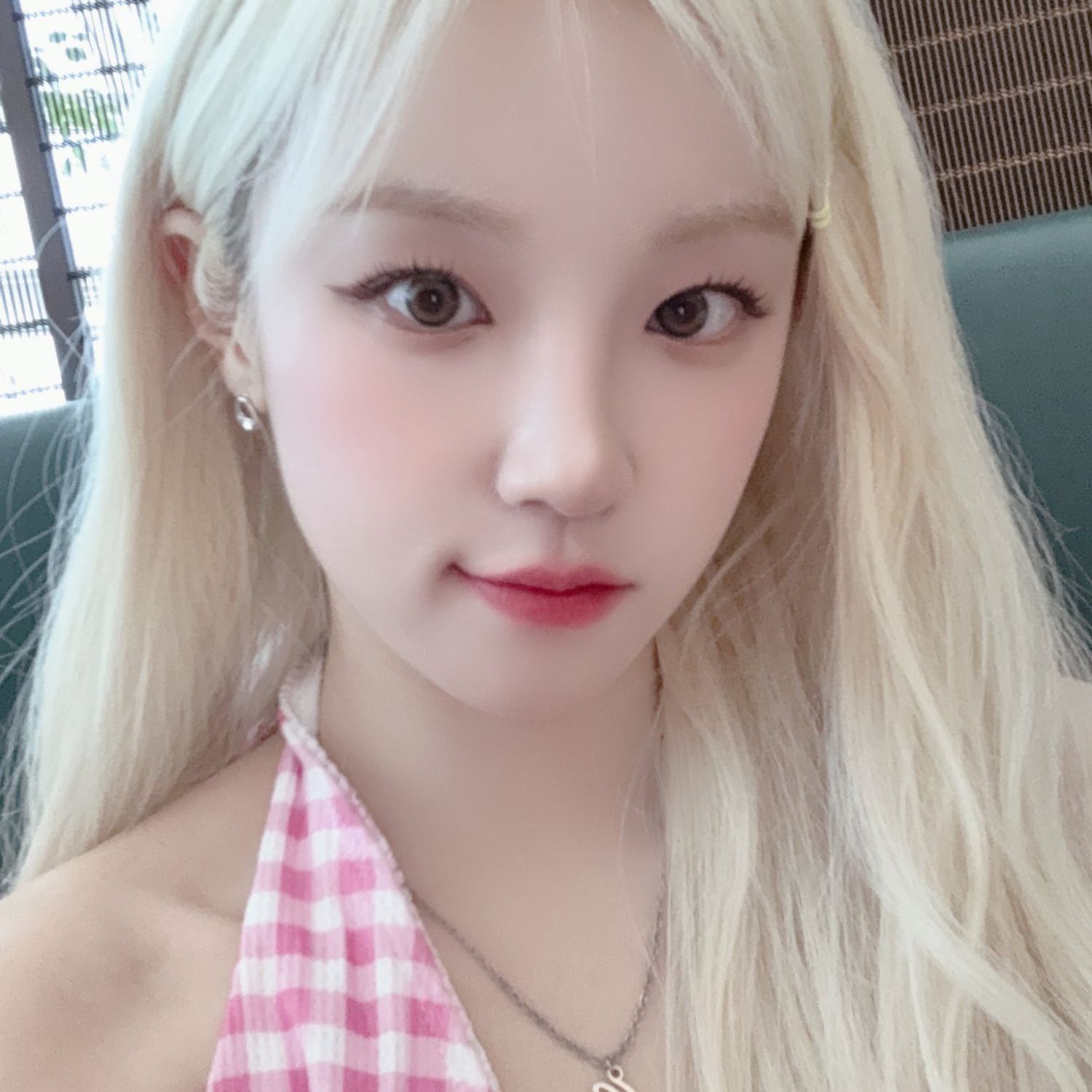 우기 (아이들)의 최신 사진