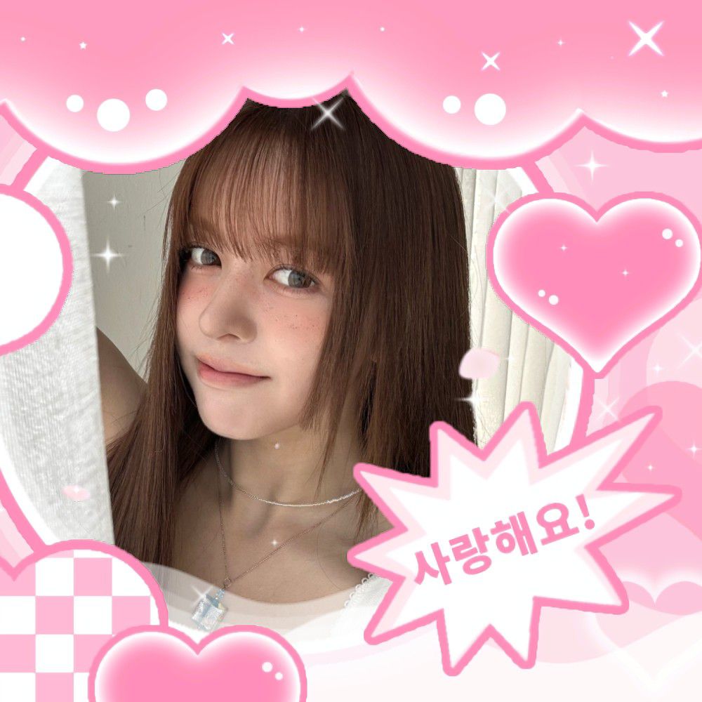 Foto terbaru LILY (NMIXX)