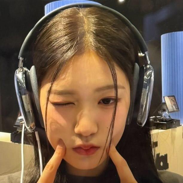 Recent activity shot of Yoon Jiyoon