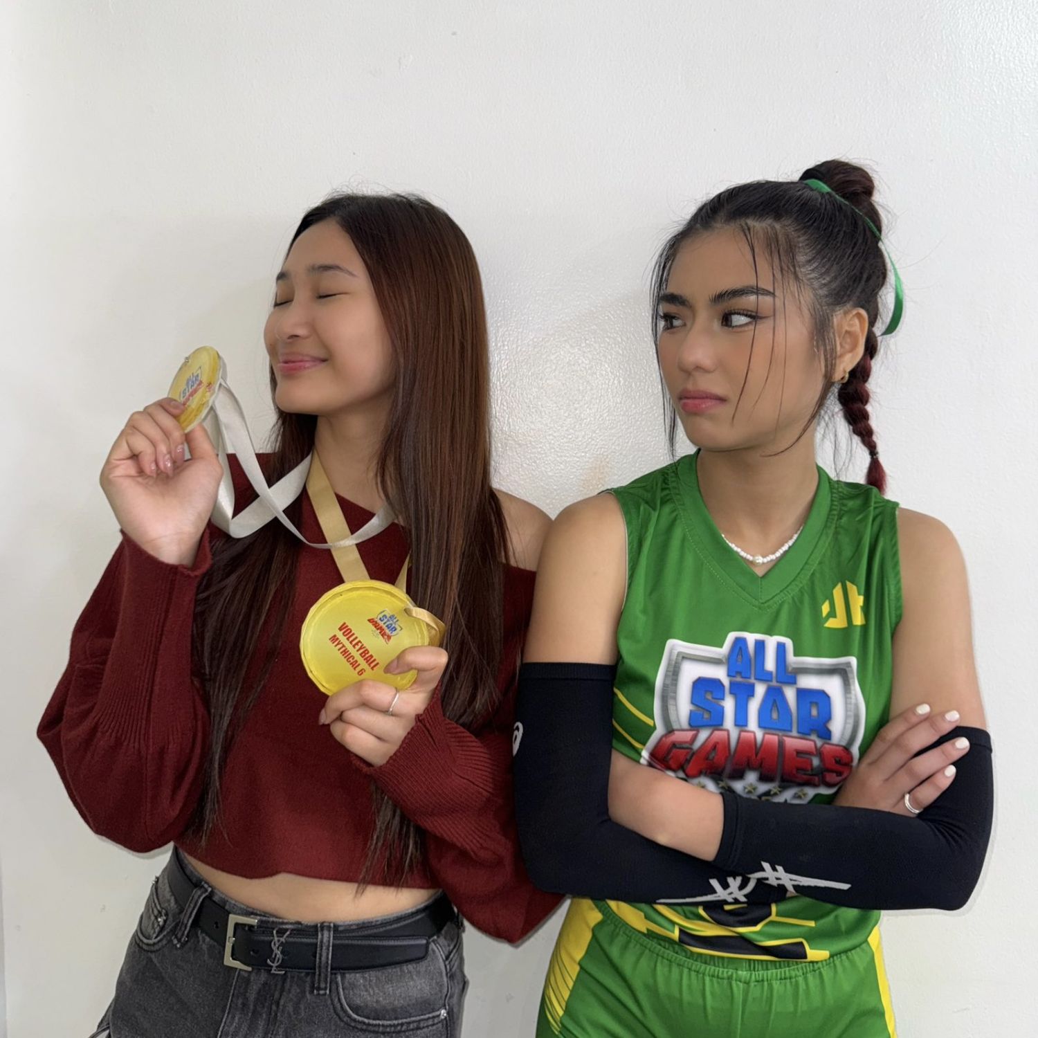 Behind-the-scenes cut of BINI