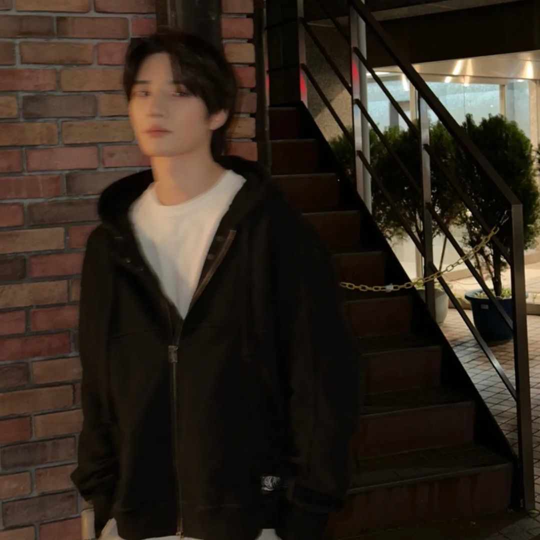 A moment captured by Beomgyu (TOMORROW X TOGETHER)'s fan