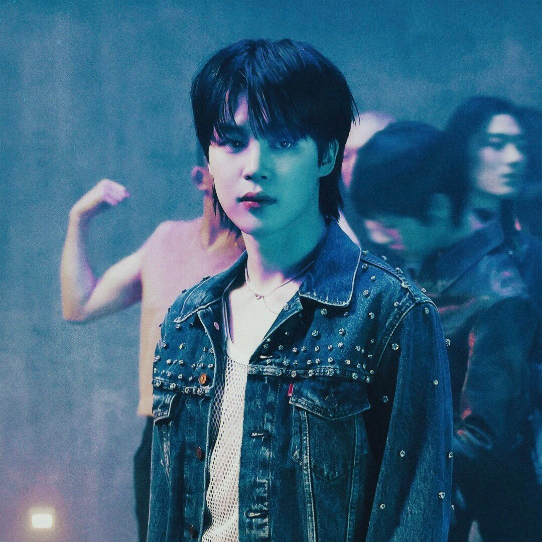 지민 (방탄소년단)의 최신 사진