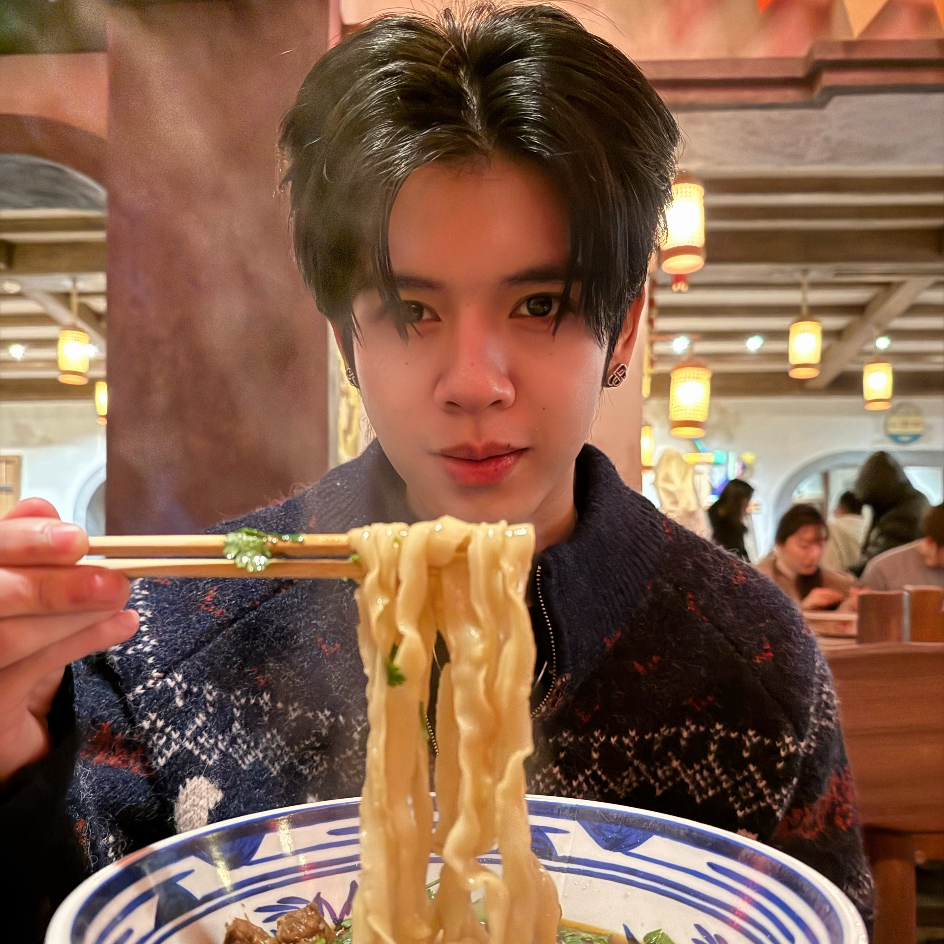 Behind-the-scenes cut of DORN (NexT1DE)