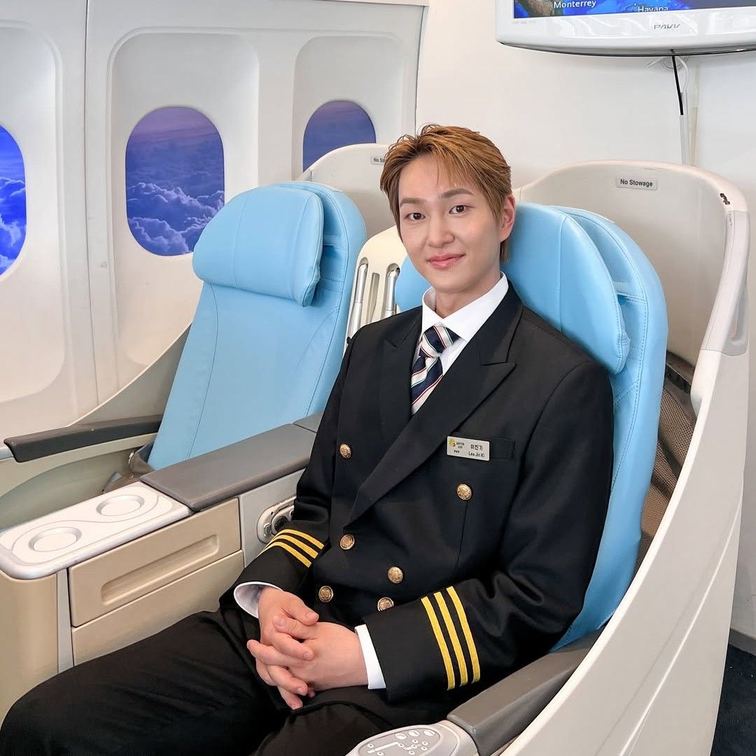 Latest photo of Onew (SHINee)