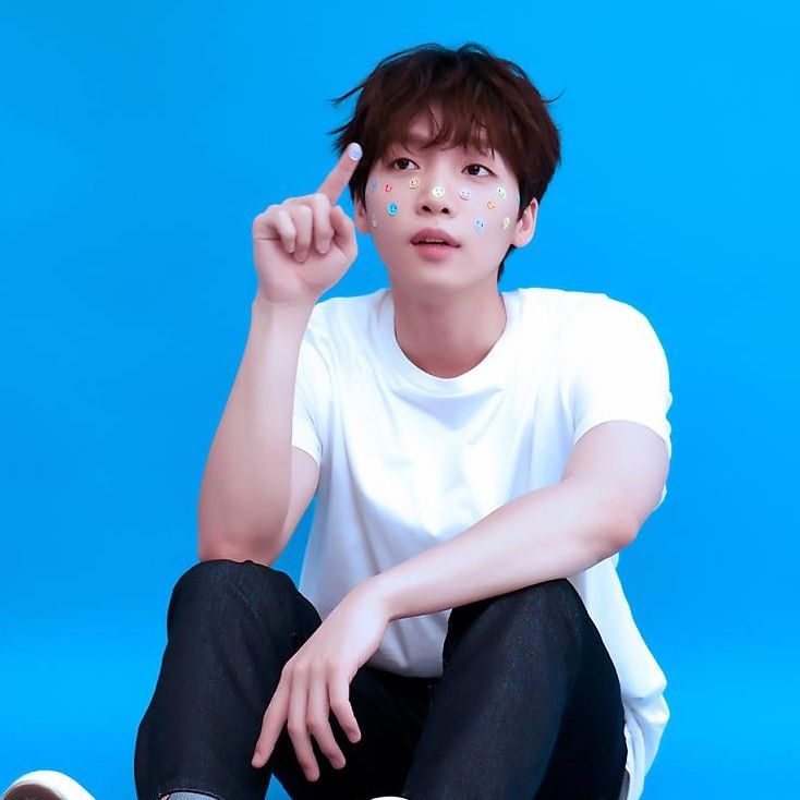 Recent activity shot of Jeong Sewoon