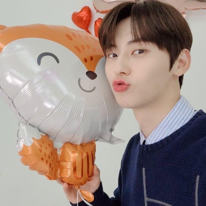 Latest photo of Hwang Minhyun