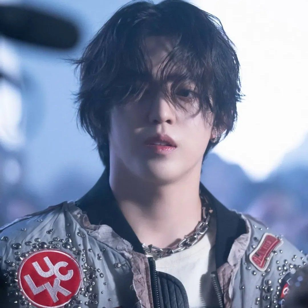 Latest photo of S.Coups (SEVENTEEN)