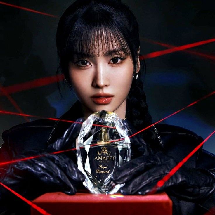 Momo (TWICE)粉絲拍下的瞬間