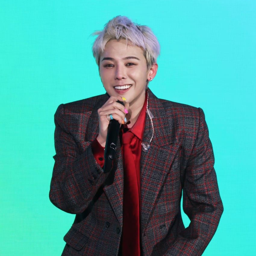 A moment captured by G-DRAGON (BIGBANG)'s fan