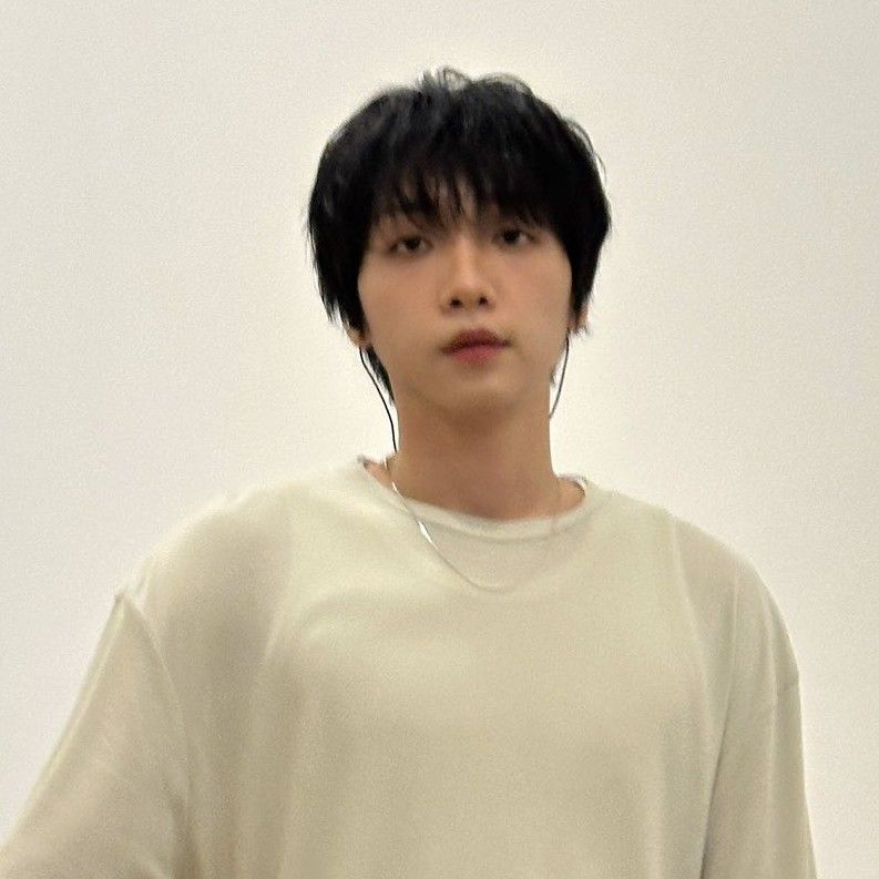 Recent activity shot of Jeong Sewoon