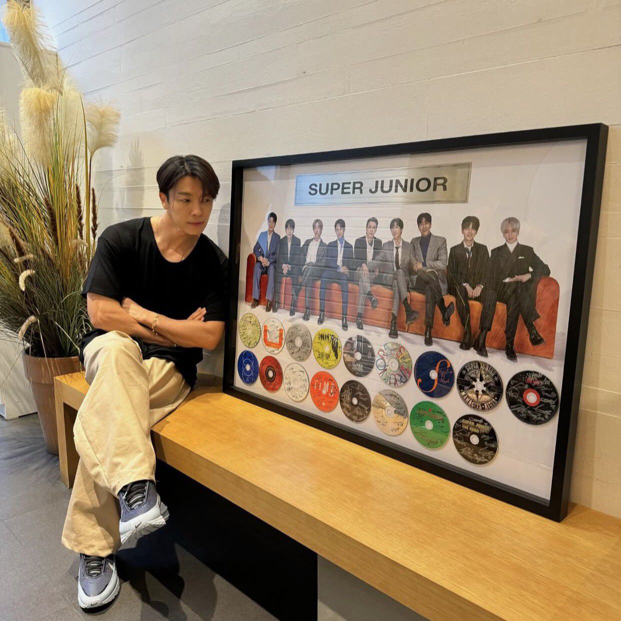 A moment captured by Donghae (Super Junior)'s fan