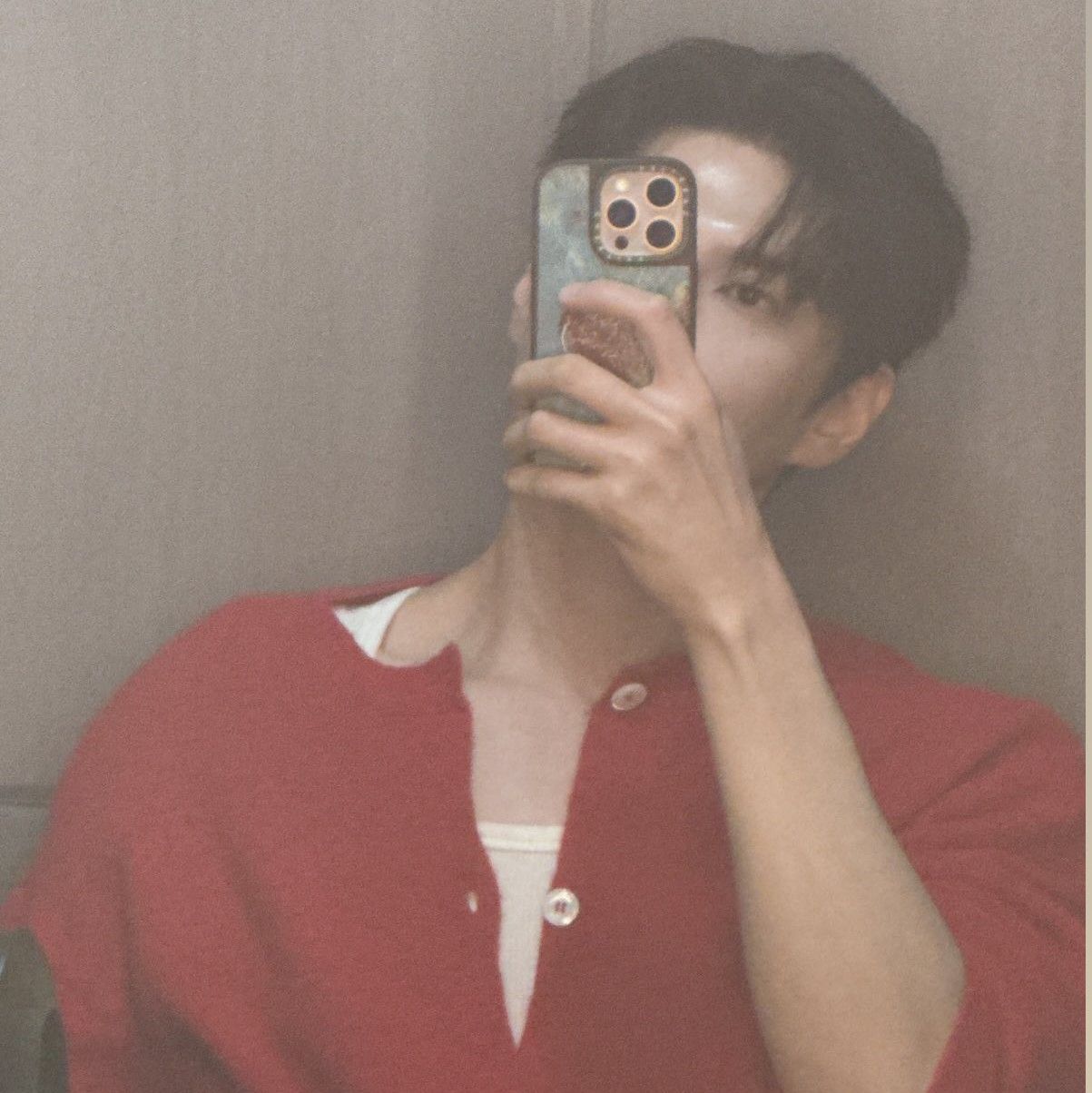 Posting K-POP populer yang disukai penggemar