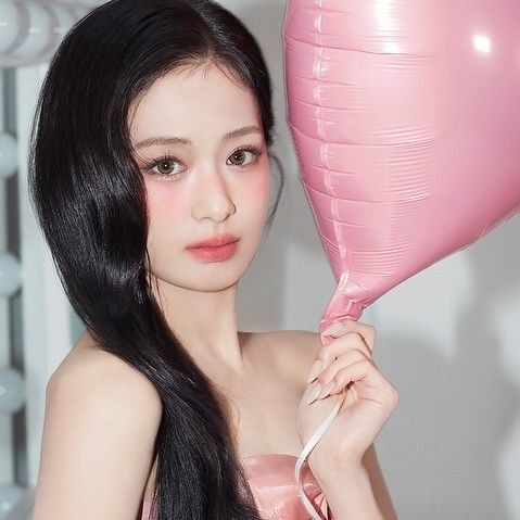 通过投票选出的雅譞 (BABYMONSTER)人气头像