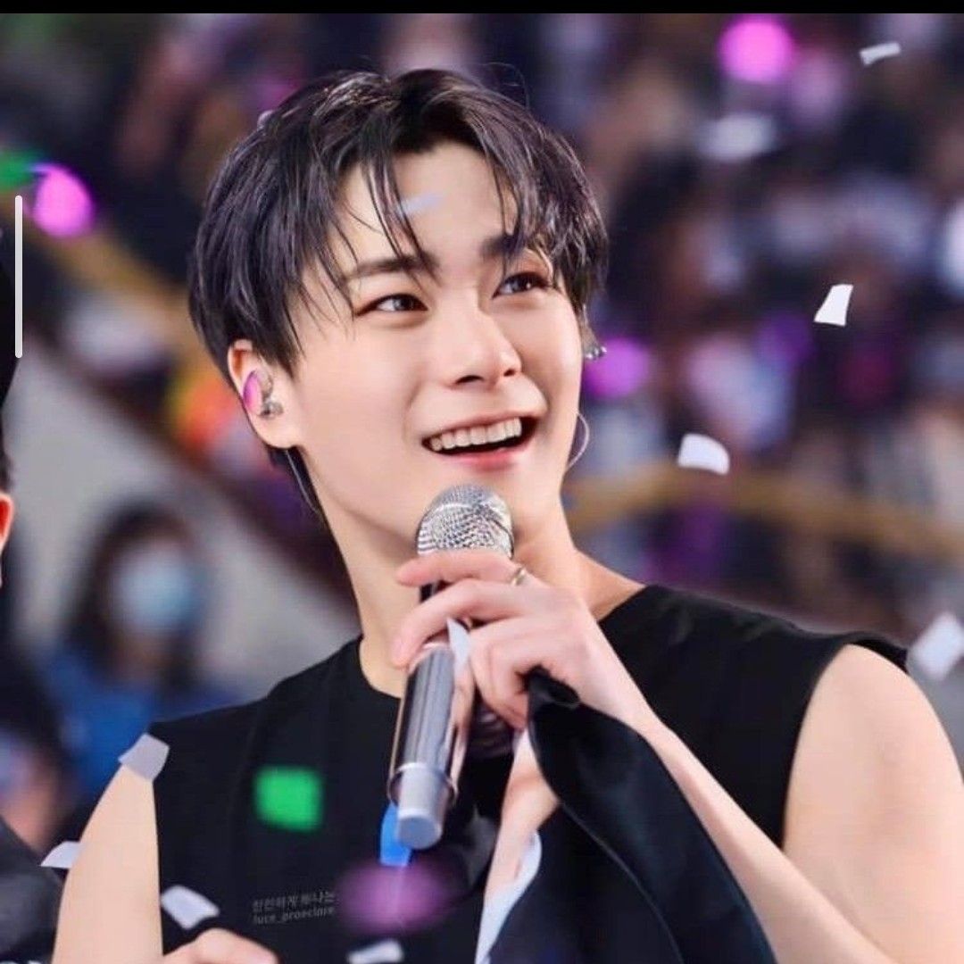 Recent activity shot of Moonbin (ASTRO)