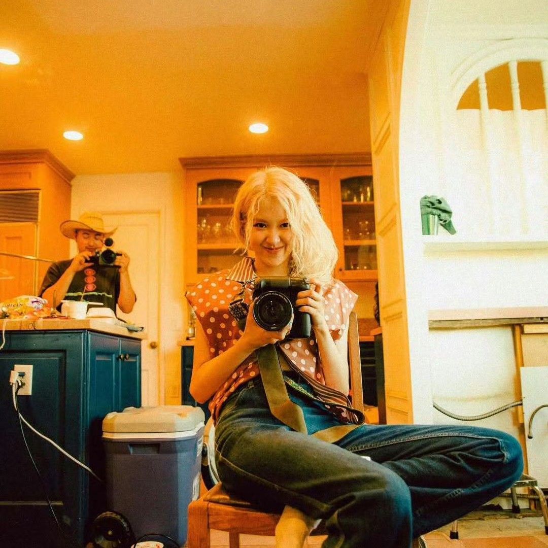 로제 (BLACKPINK)의 비하인드 컷