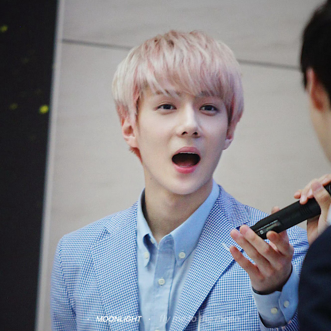 Behind-the-scenes cut of Sehun (EXO)