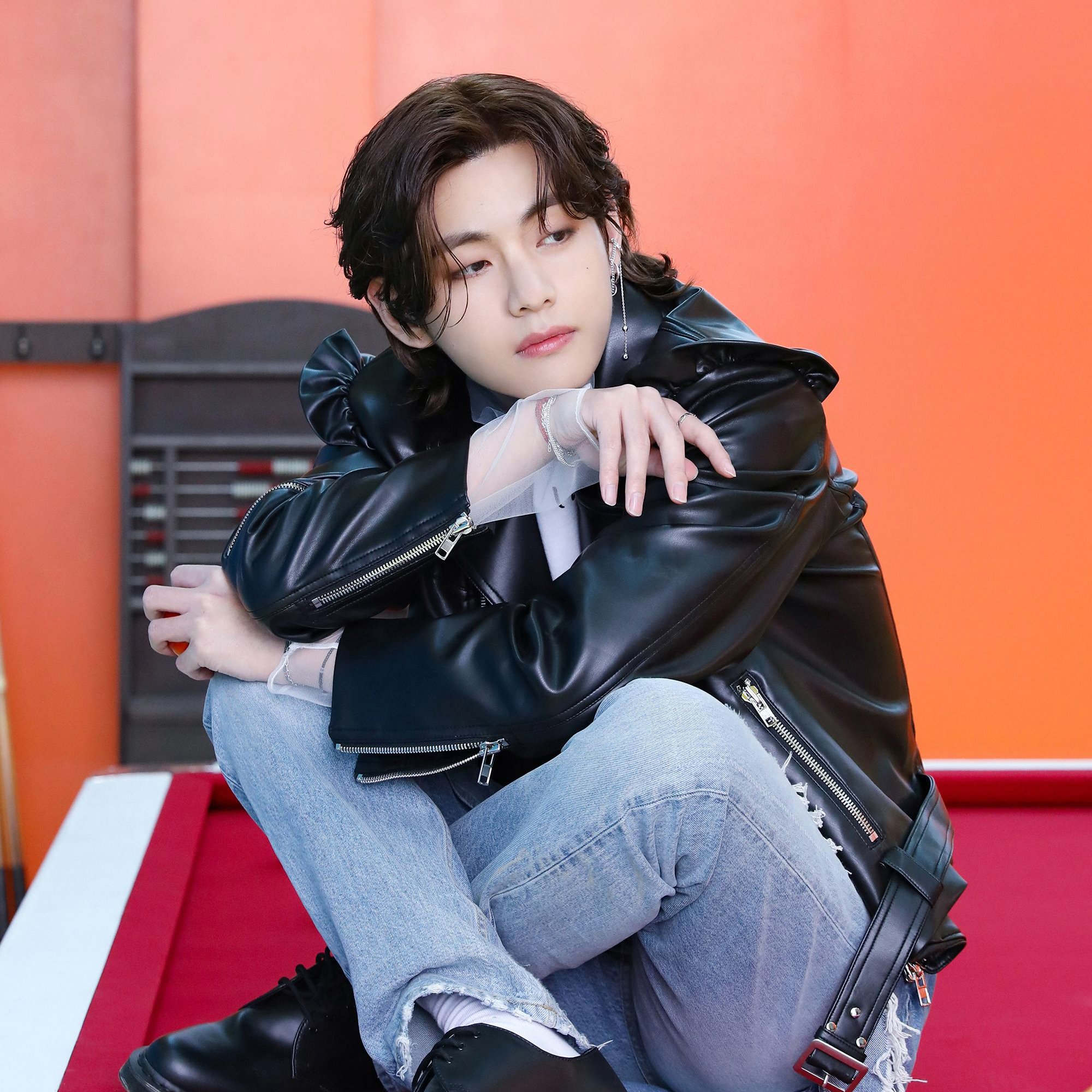 Latest photo of V (BTS)