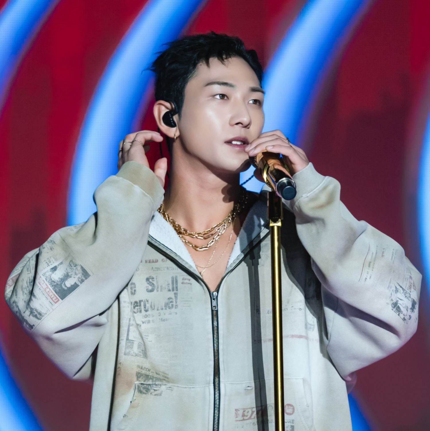 백호 최근 활동샷