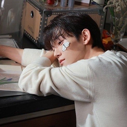 A moment captured by Chen (EXO)'s fan