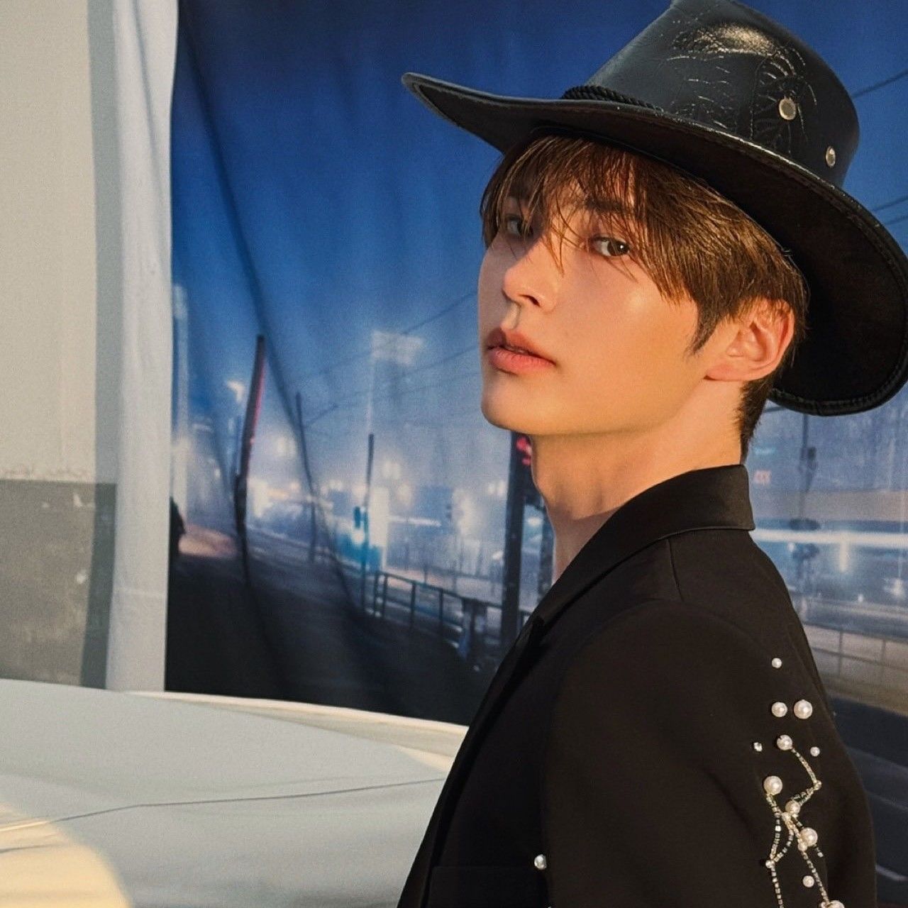 A moment captured by Sung Hanbin (ZEROBASEONE)'s fan