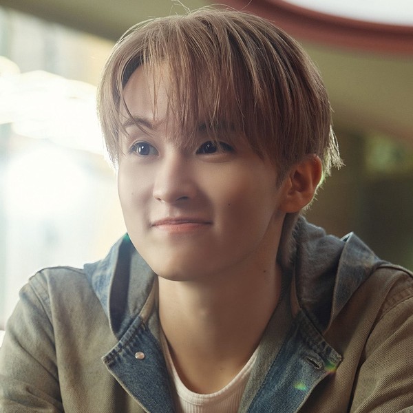 Popular profile picture of Mark (NCT 127, NCT DREAM) loved by fans