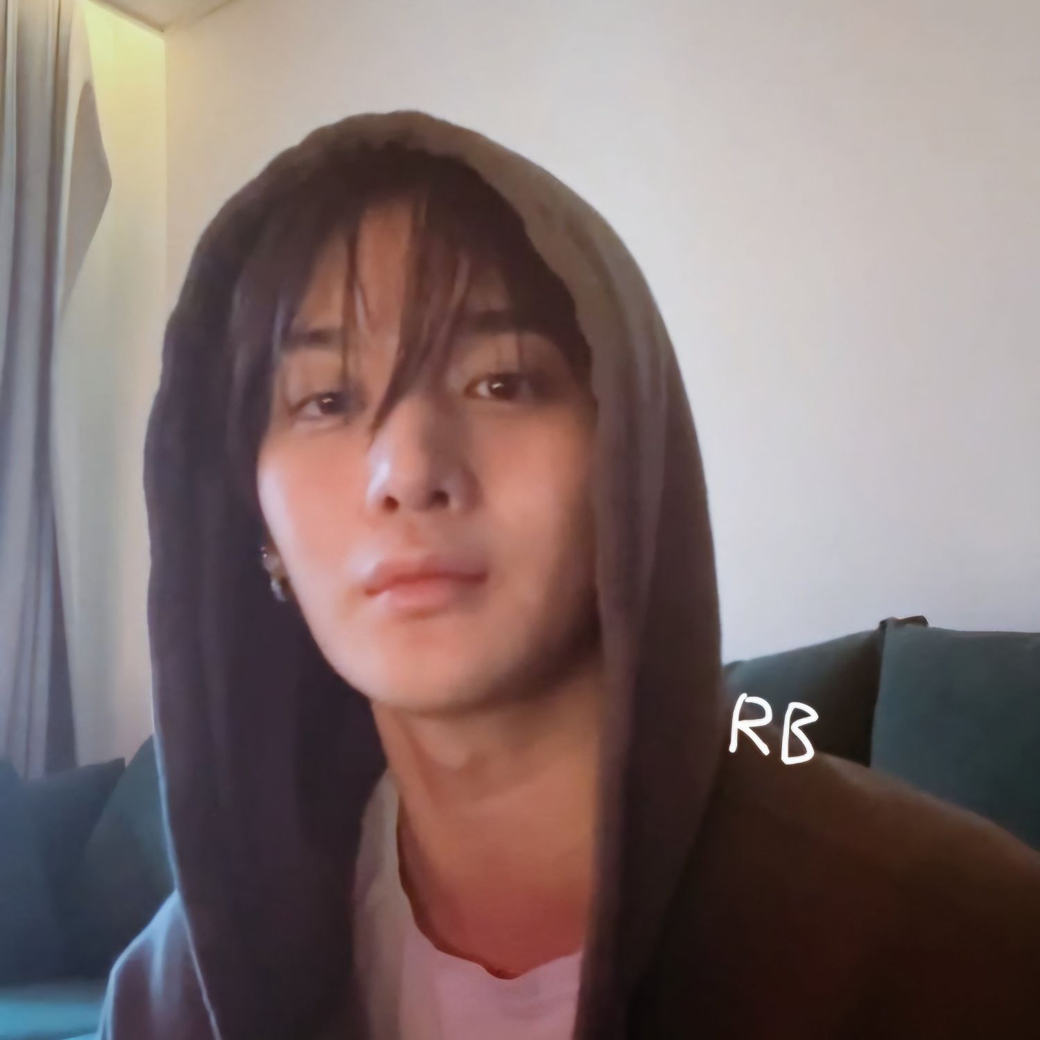 裴珍映粉丝拍下的瞬间