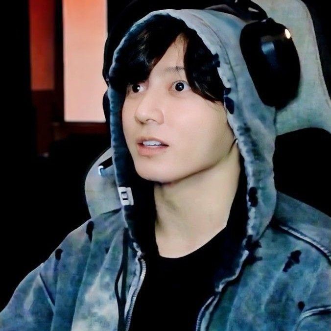 Foto terbaru Jungkook (BTS)