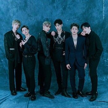 아스트로의 최신 사진