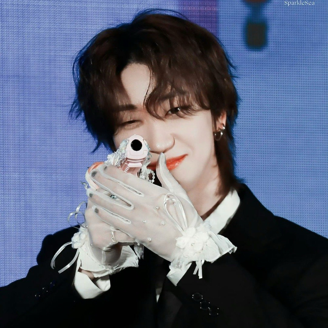 A moment captured by The 8 (SEVENTEEN)'s fan