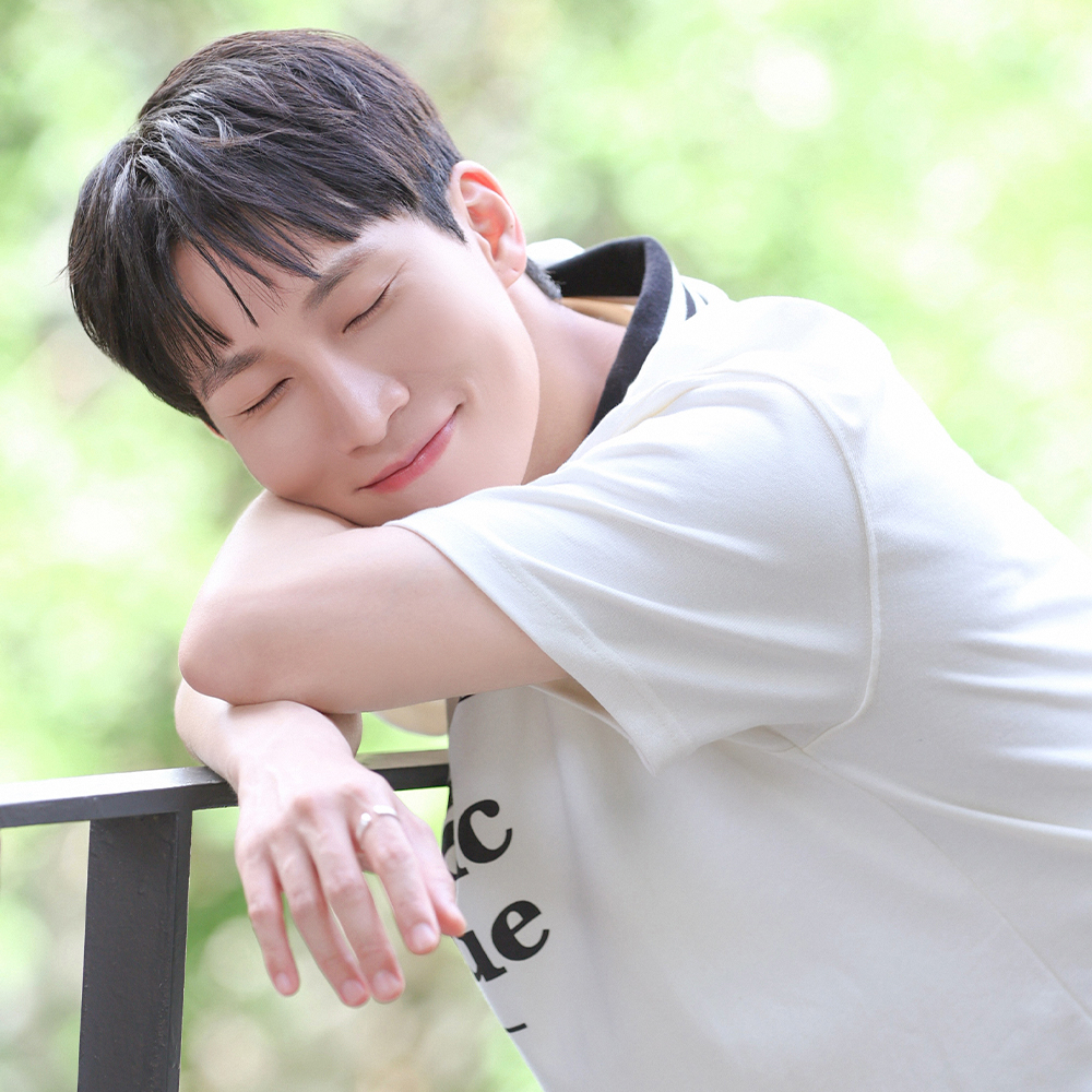 Behind-the-scenes cut of Seo Eunkwang (BTOB)