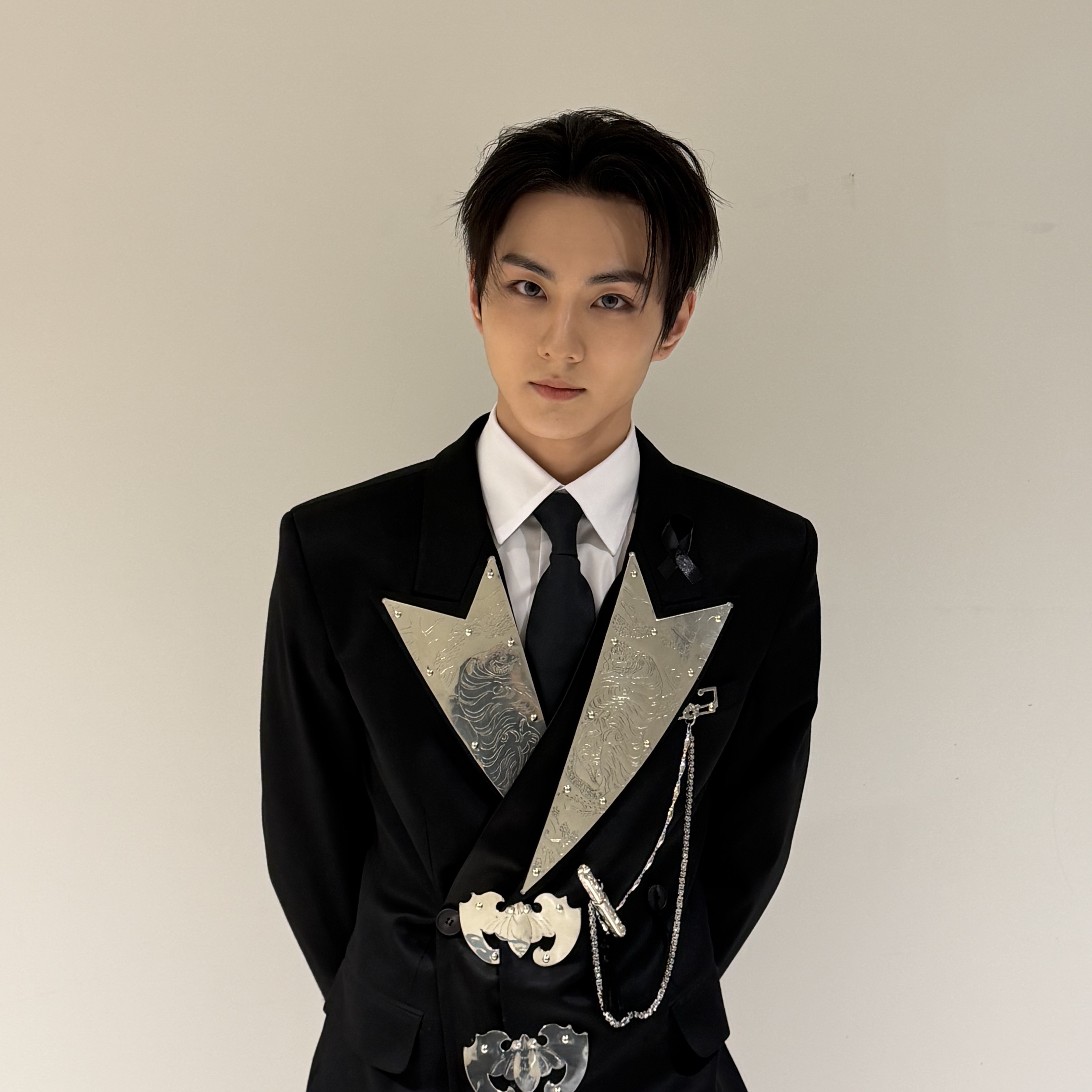 Latest photo of Jungwon (ENHYPEN)