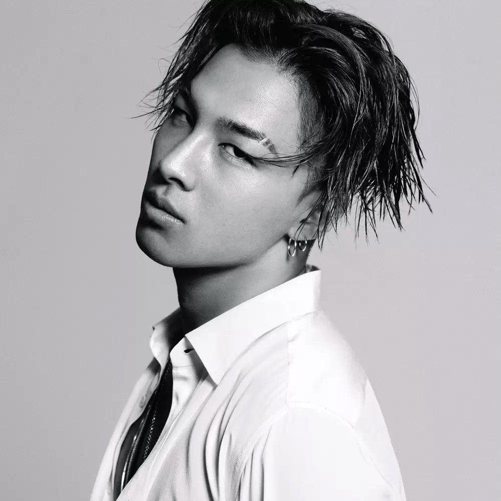 Latest photo of Taeyang (BIGBANG)